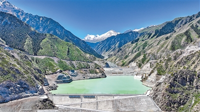 阜康揚(yáng)水発電所上部ダムプロジェクト。撮影?祁磊（人民視覚）