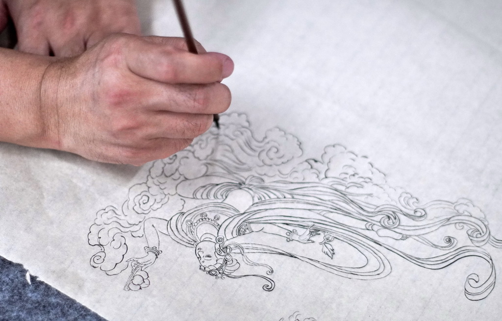 千年続く工蕓品「彫漆」に新たな風を吹き込む