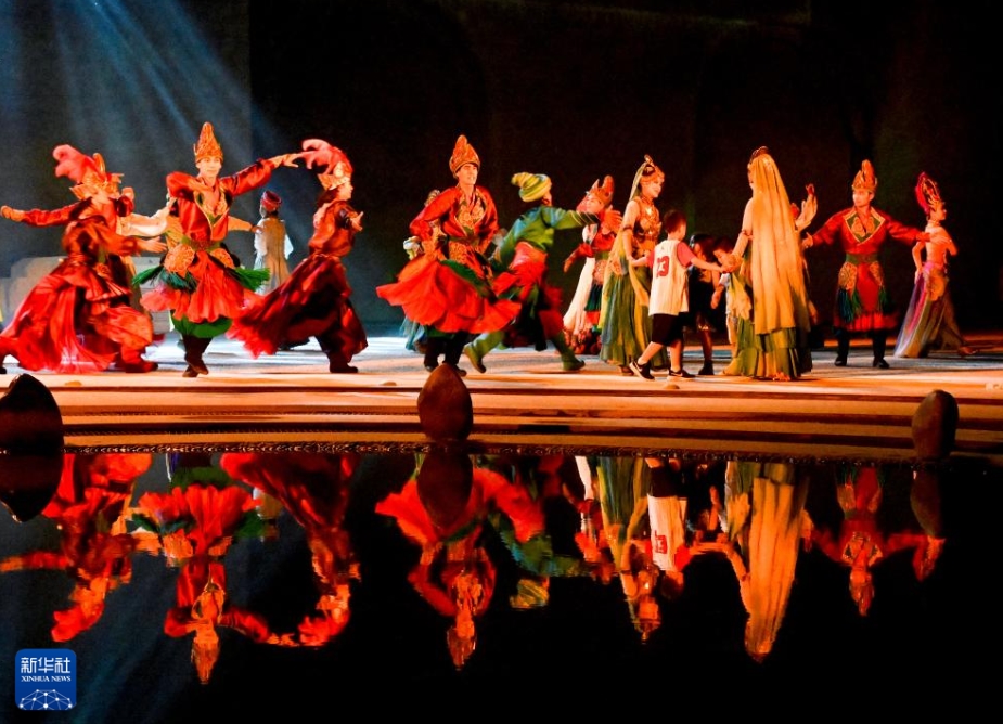 文化と観光の融合で観光客を魅了　新疆?和田