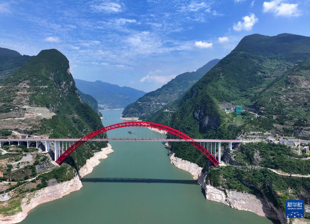 三峽ダム、増水前の水位引き下げ作業(yè)が予定より早く完了　湖北省秭帰