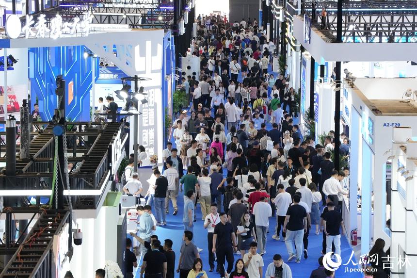 2024年長春國際光電博覧會が開幕　吉林省