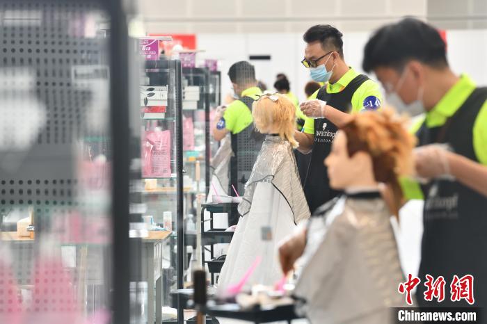 2千人の出場者が「職業(yè)能力」を競う　山西省太原