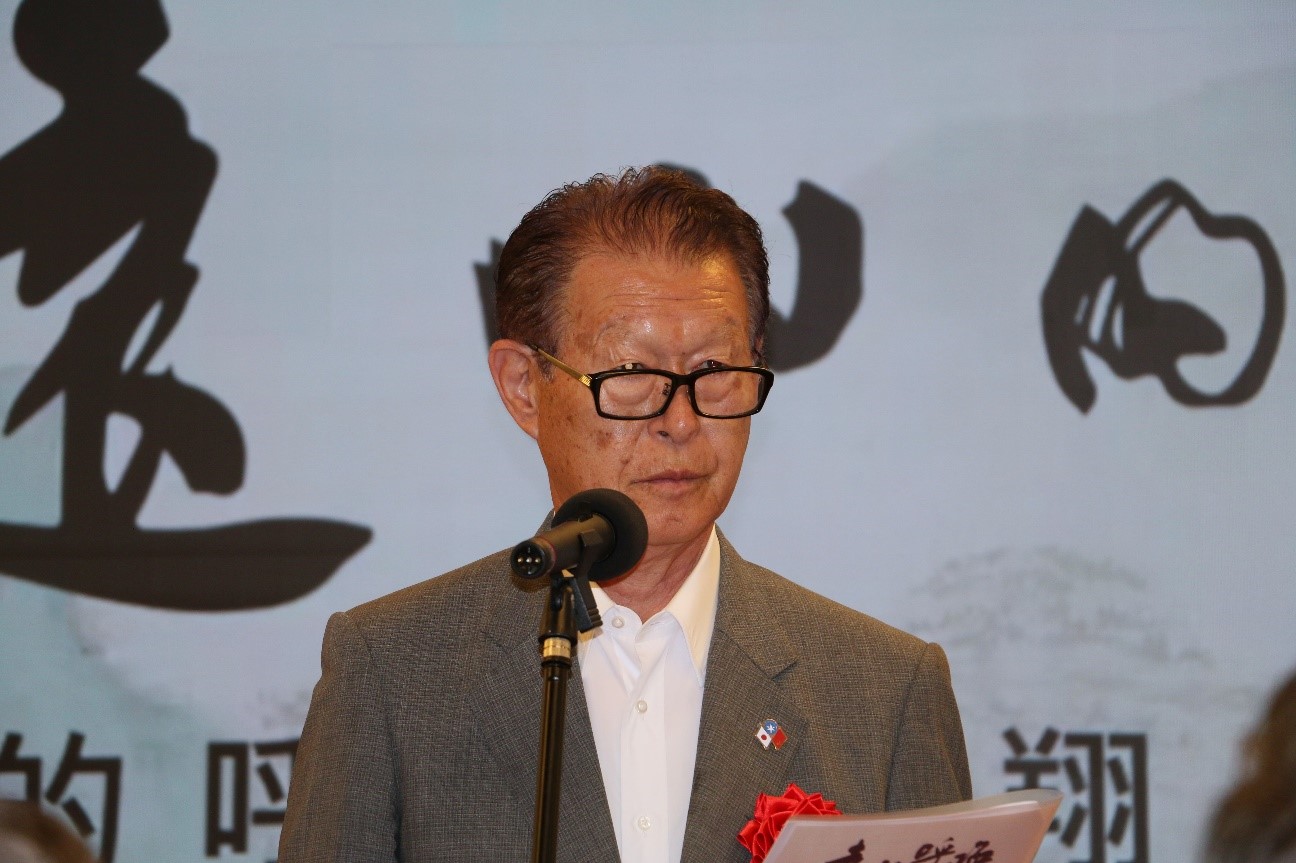 挨拶する千葉県日中友好協(xié)會の石橋清孝會長（撮影?許可）。