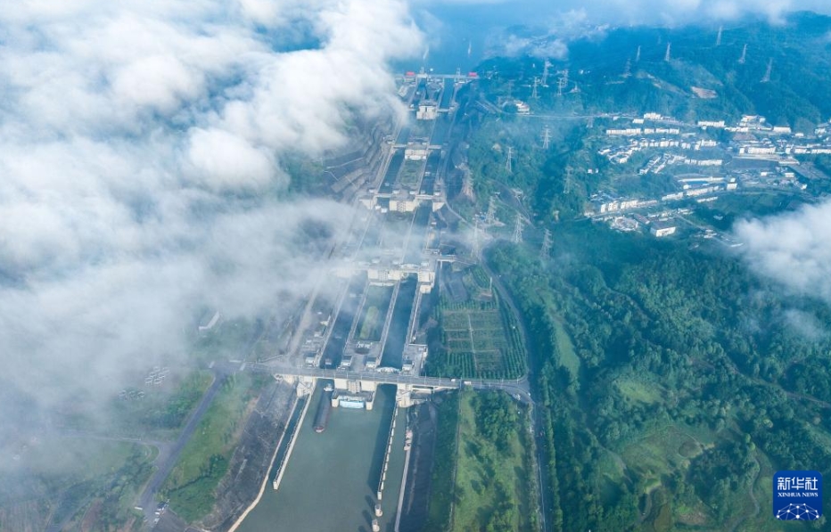 三峽ハブの2024年上半期貨物通過量が7500萬トン突破