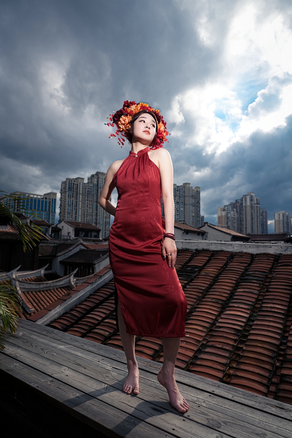 亂雲(yún)の閩南に咲く