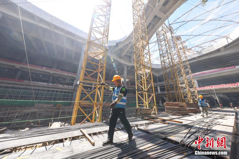 急ピッチで建設(shè)が進(jìn)む北京城市副都心駅