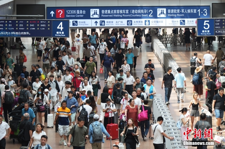 7月1日から22日までの中國(guó)の鉄道利用者數(shù)が延べ3億人突破