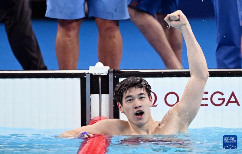 競(jìng)泳男子100メートル自由形で中國(guó)の潘展楽選手が世界新で金メダル　パリ五輪