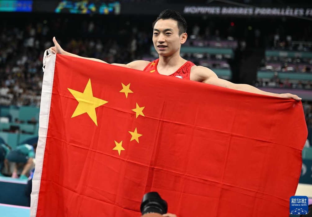 體操男子種目別平行棒で中國の鄒敬園選手が二連覇達成　パリ五輪