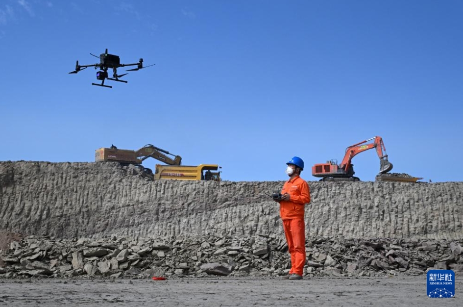 デジタルエンパワーメントで「スマート鉱山」を建設(shè)　新疆