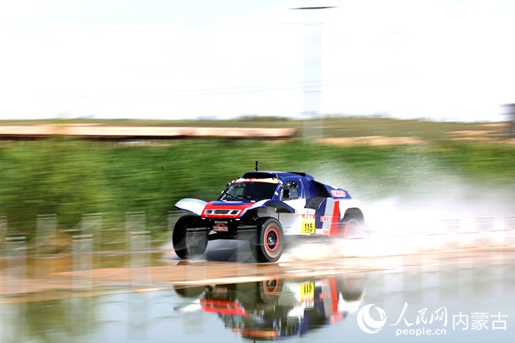 予選レースに臨む車両（8月22日撮影?王劭凱）。