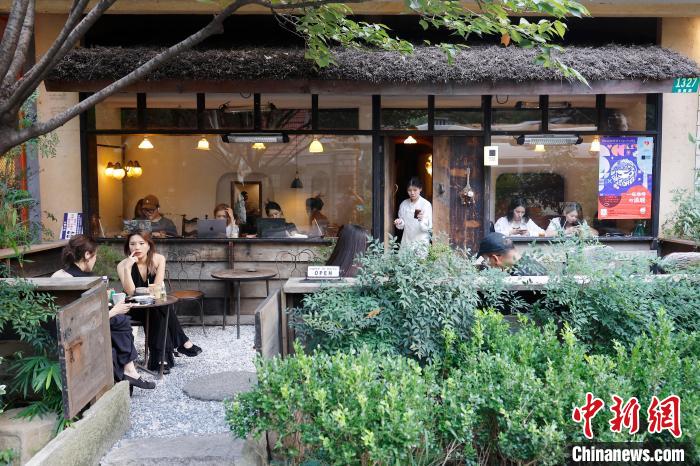 カフェ約1千店が「コーヒー＋チャリテ?！够顒婴蛘归_　上海