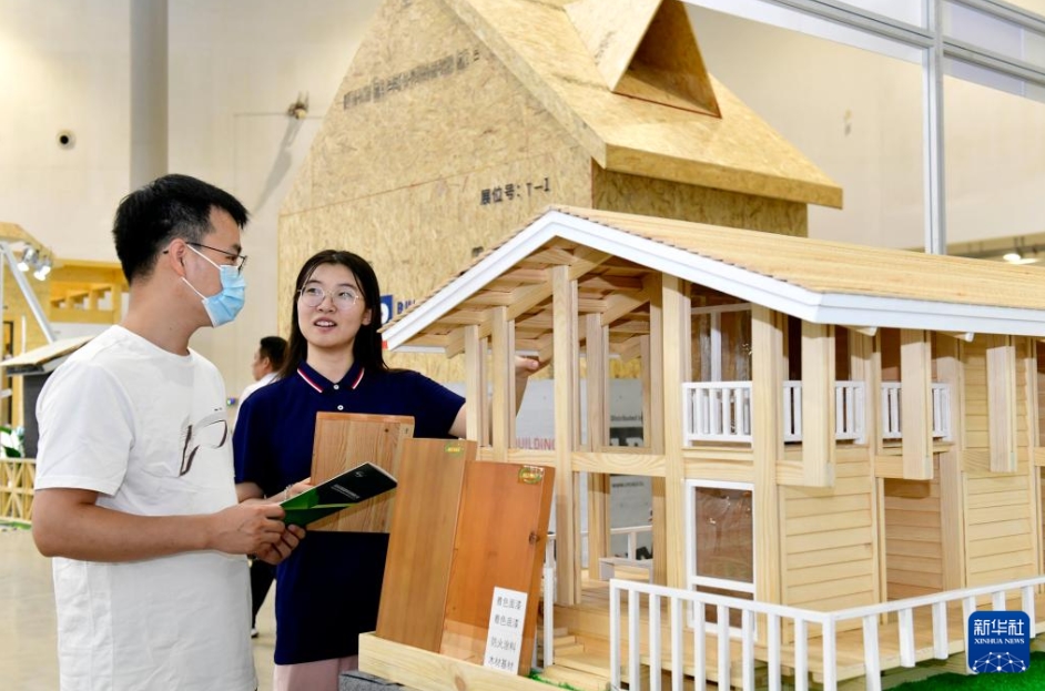 中國(guó)（日照）木造?長(zhǎng)期滯在旅行産業(yè)展覧會(huì)が開(kāi)幕