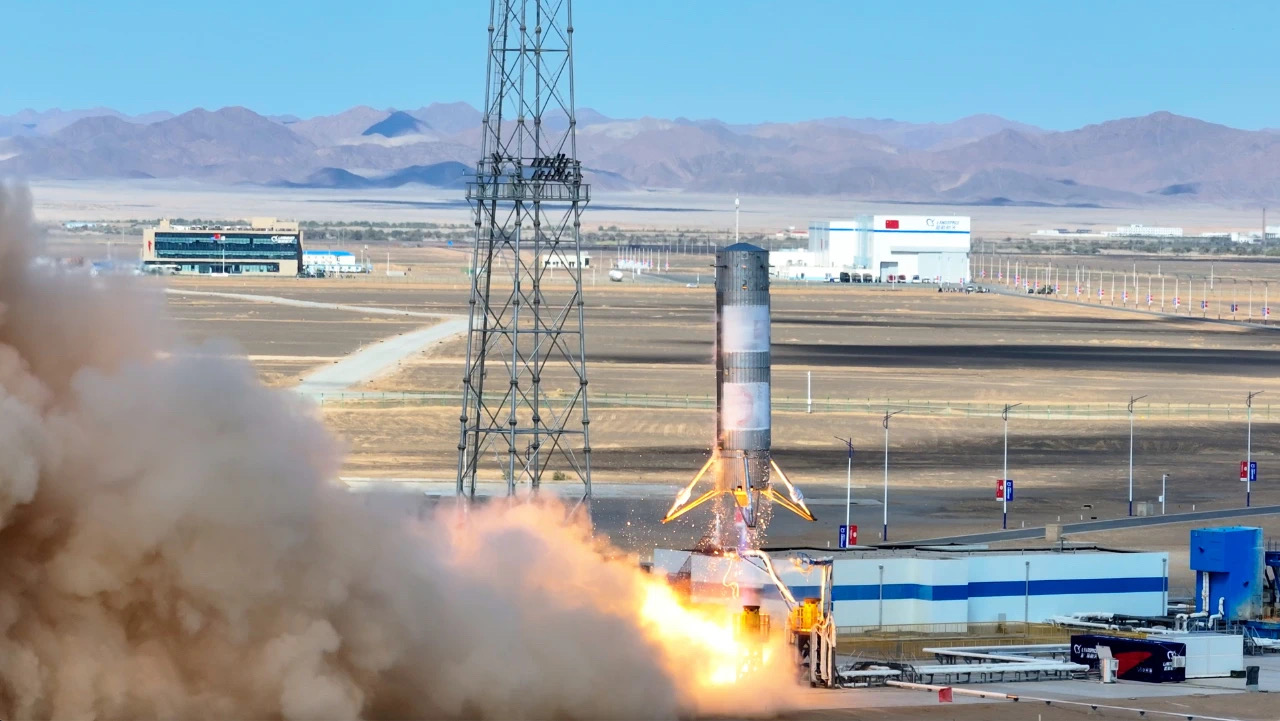 「朱雀3號(hào)（VTVL-1）」の再使用垂直離著陸回収試験。藍(lán)箭航天が提供