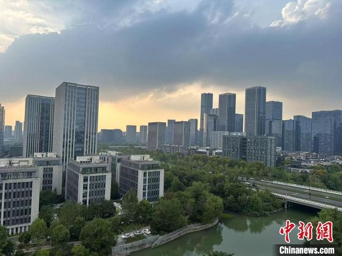 12日の杭州市余杭區(qū)の様子（撮影?呉君毅）。