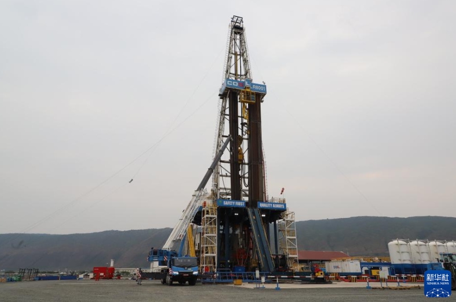 中國企業(yè)が自主開発したハイエンド石油設(shè)備の大規(guī)模応用に成功　ウガンダ