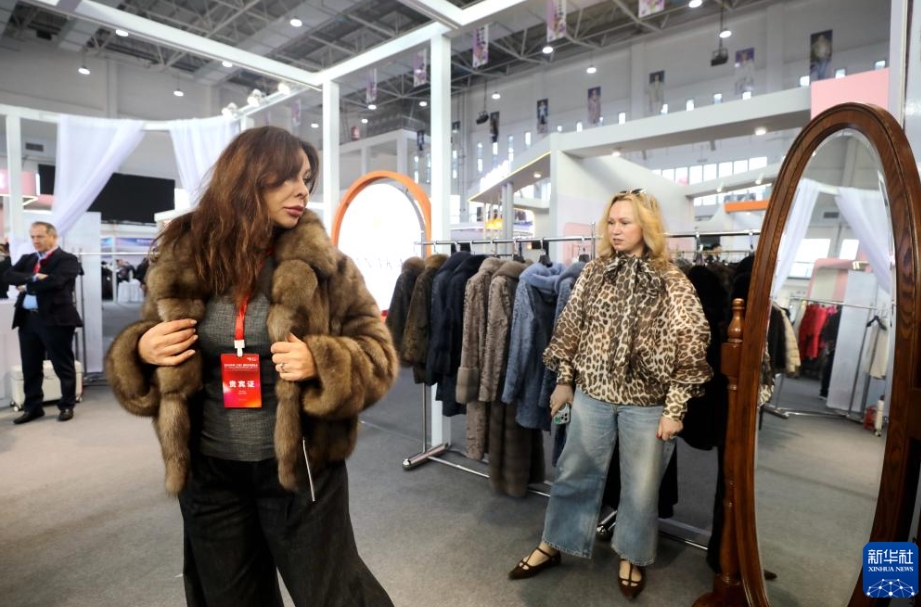「中國毛皮の里」と言われる河北省衡水で博覧會、商機を探る中國內(nèi)外のバイヤー
