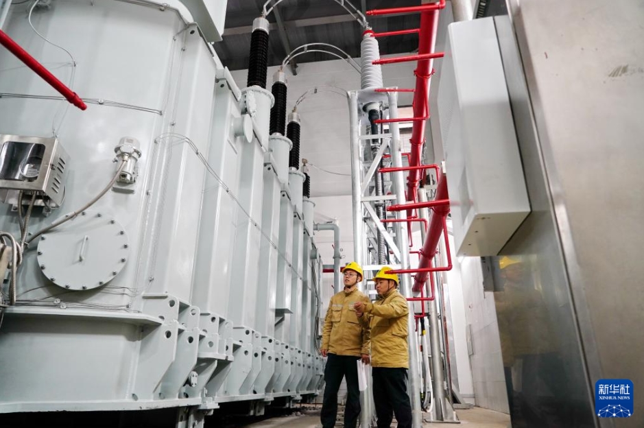 雄安新區(qū)スタートエリアで初の220キロボルト級変電所が稼働　河北省