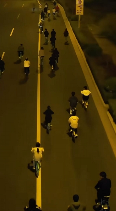  畫(huà)像はメディアの関連記事のスクリーンショット