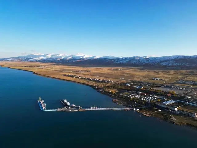 2024年10月18日に撮影された青海湖二郎剣景勝地の一角。（ドローン撮影?張龍）