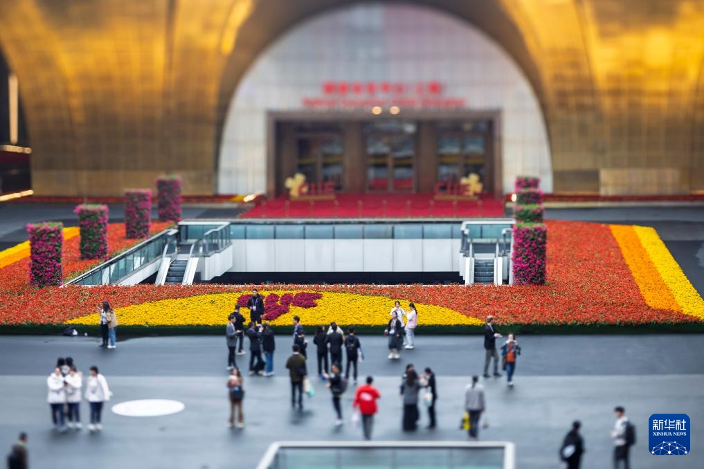 中央企業(yè)各社が輸入博で大規(guī)模な購(gòu)入契約を締結(jié)