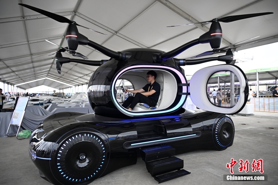 第15回中國國際航空宇宙博覧會で「ドローン」が注目の的に