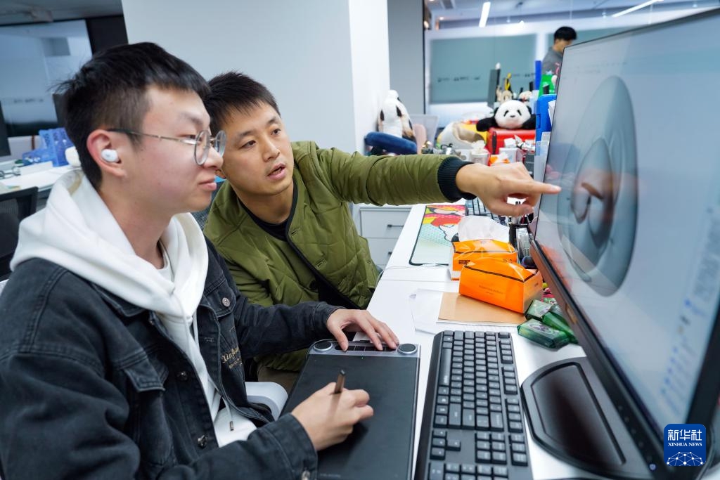 伝統(tǒng)を継承しつつ革新目指すジャイアントパンダの文化クリエイティブグッズ