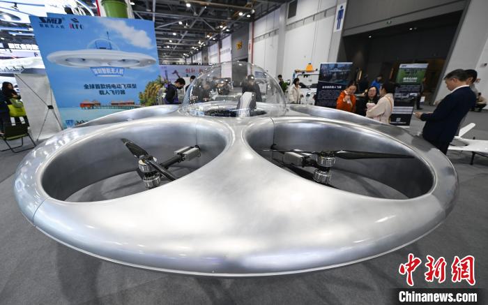 注目集める低空経済関連製品　浙江國際スマート交通産業(yè)博覧會