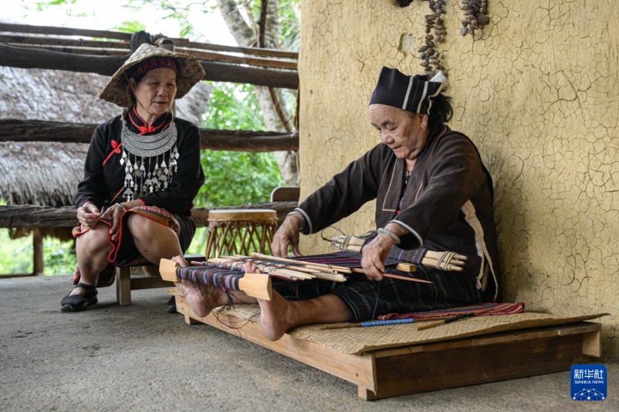 中國(guó)の無(wú)形文化遺産3件が「緊急保護(hù)リスト」から「無(wú)形文化遺産リスト」に選出