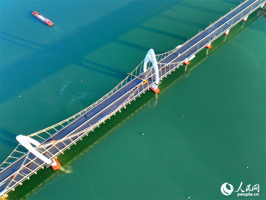 都市化への新たな道を切り開(kāi)く「交通ファースト」　江西省豊城