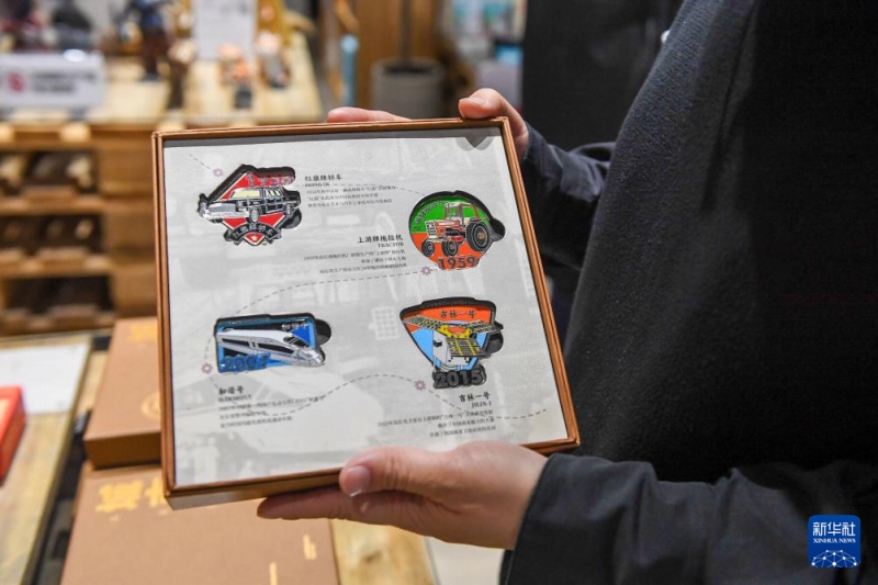 【新職業(yè)】都市の風(fēng)格を示す文化クリエイティブグッズ企畫?運(yùn)営者の史爽さん