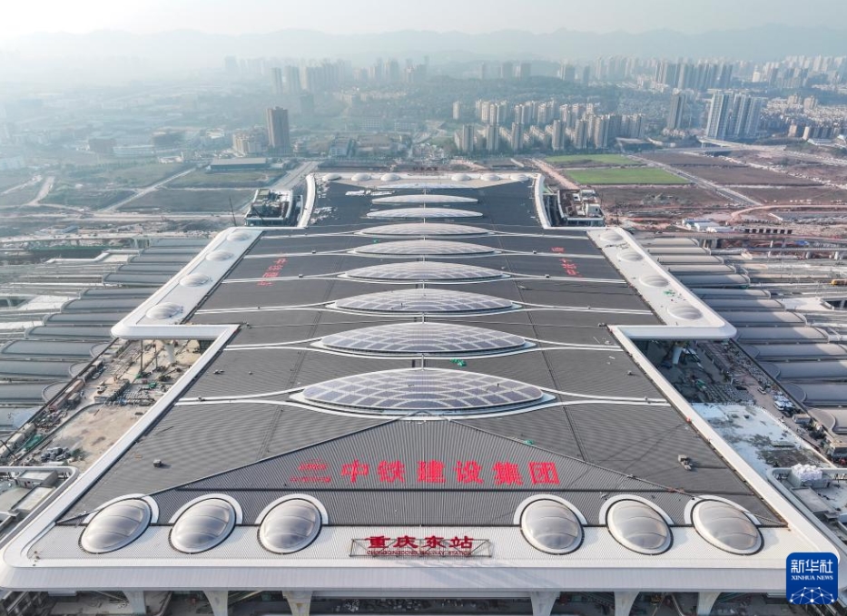 急ピッチで建設(shè)が進(jìn)む西部地區(qū)最大の高速鉄道ハブ駅　重慶