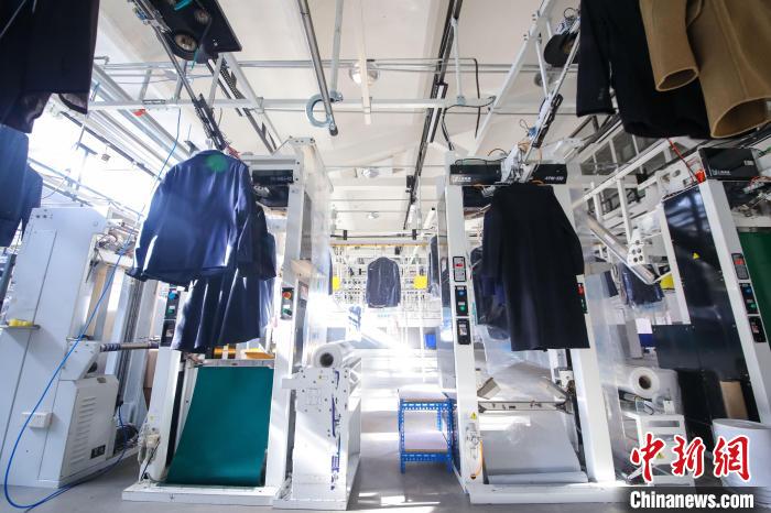 クリーニング枚數(shù)は年間80萬(wàn)枚の5Gスマートクリーニング工場(chǎng)　山東省青島