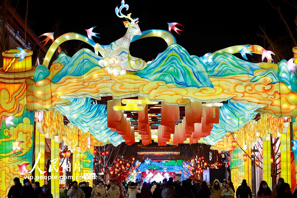 新年の到來を祝うランタンフェスティバル　甘粛省蘭州