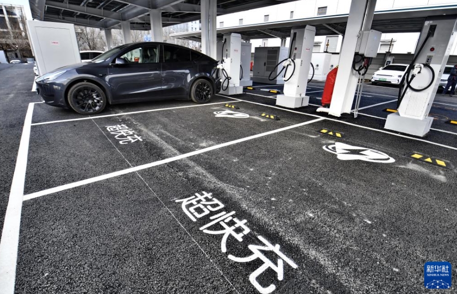 スマートグリーン充電?交換ステーションの稼働スタート　北京