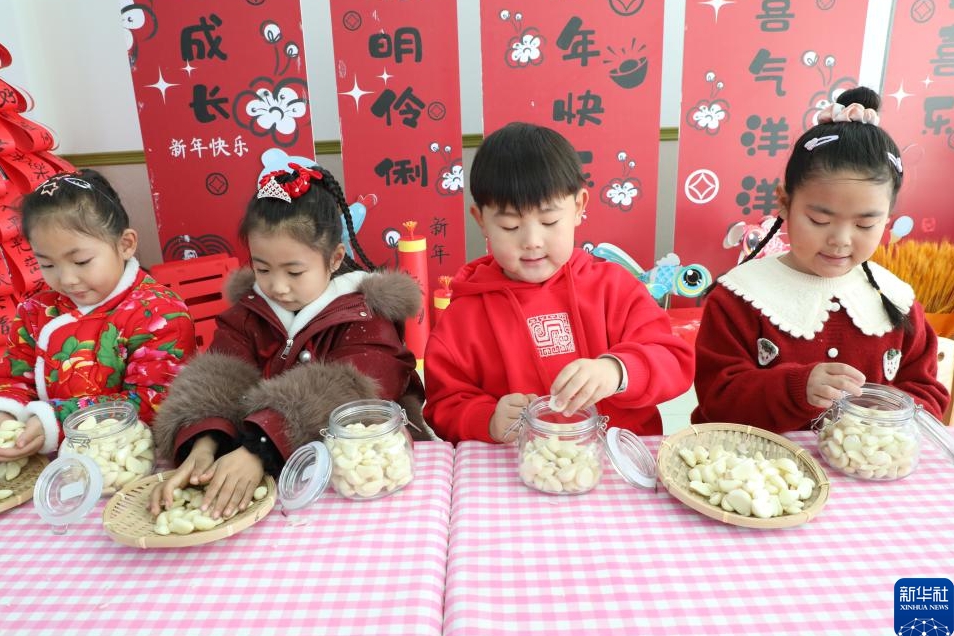 全國各地でさまざまな「臘八節(jié)」のイベント開催