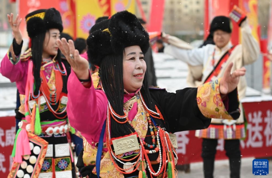 無形文化遺産で春節(jié)を迎える　甘粛省