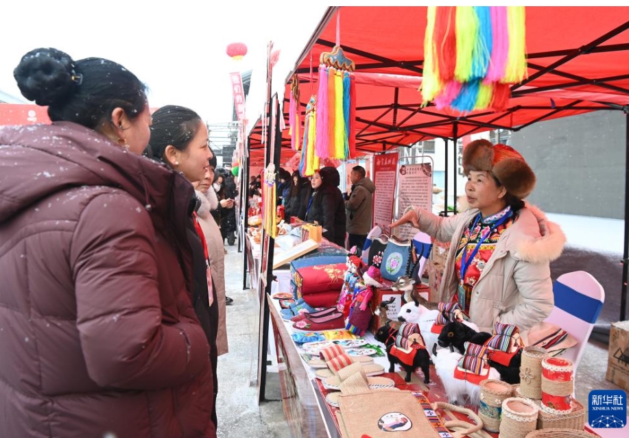 無形文化遺産で春節(jié)を迎える　甘粛省