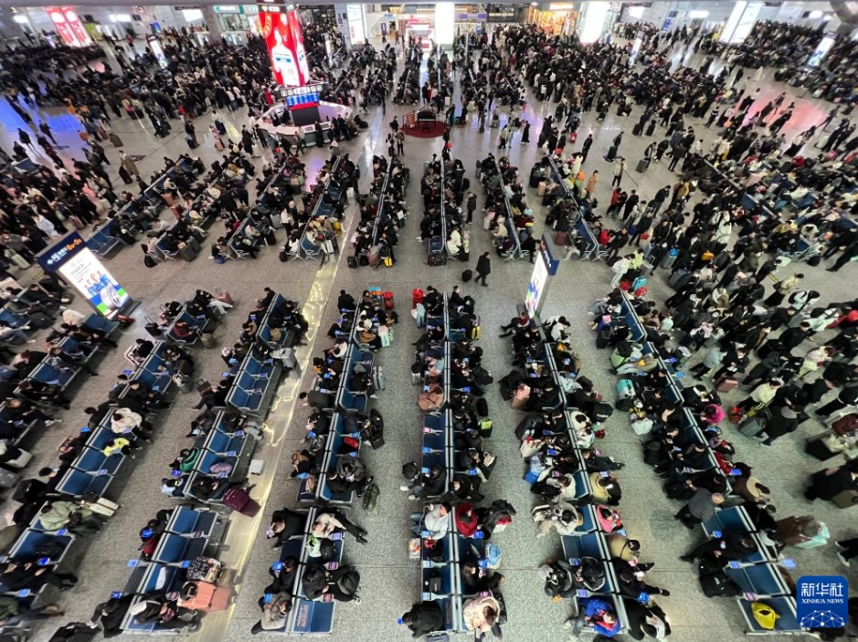 春節(jié)前の移動客が25日にピーク迎える　延べ2億7000萬人が移動
