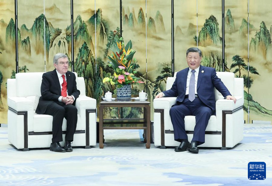 習(xí)近平國家主席、IOCのバッハ會(huì)長と會(huì)談