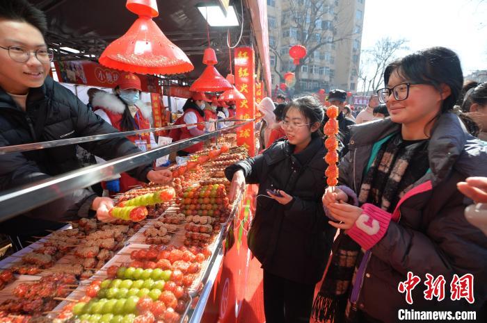 100年の歴史をもつ「糖球會」で楽しむ元宵節(jié)　山東省青島