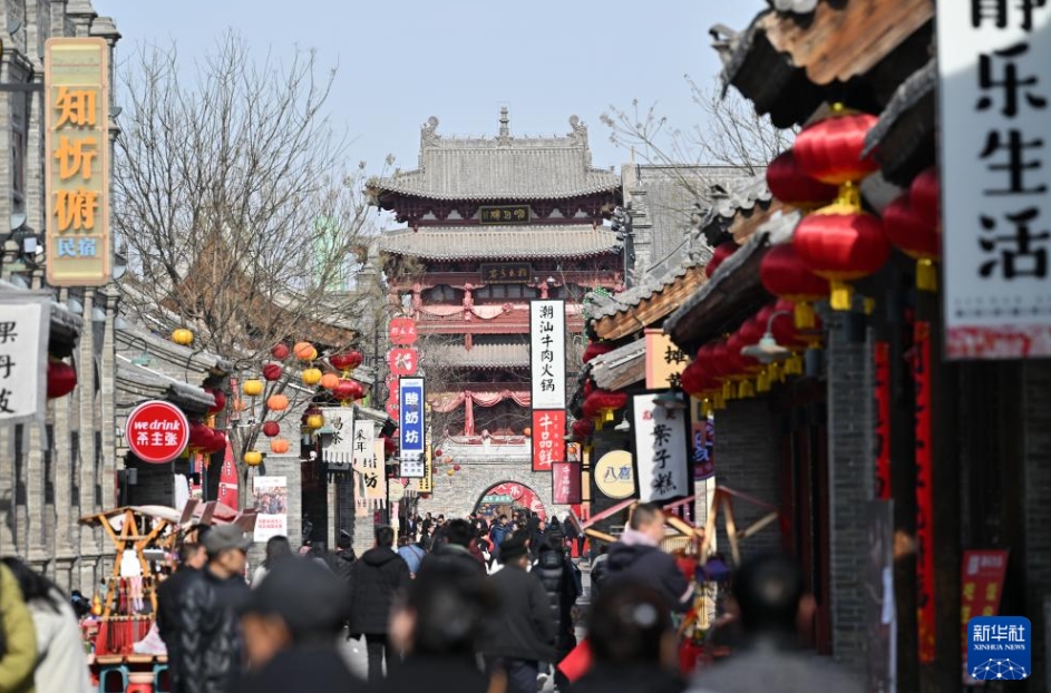 歴史ある古城にあふれる活気　山西省?忻州古城