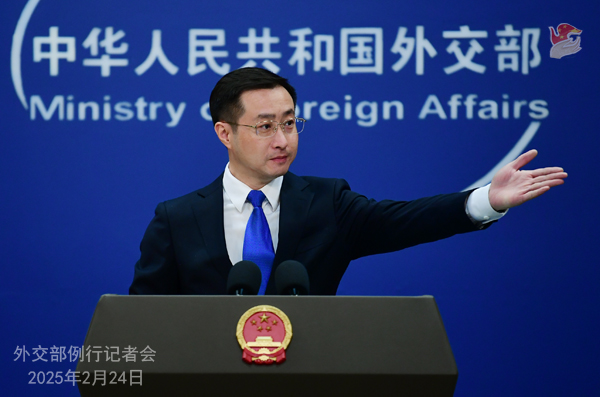 外交部「中國はウクライナ危機の政治的解決に引き続き建設(shè)的役割を果たす」
