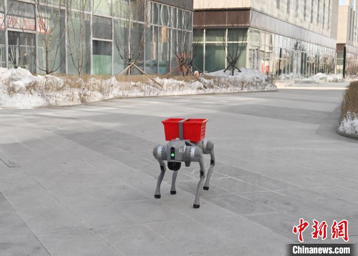 人々の日常生活にも浸透進(jìn)む無人スマート配送　吉林省長春