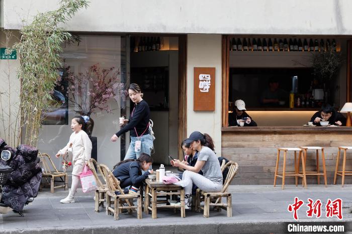 最高気溫は28度！3月初旬としては実に150年ぶりの高溫を記録　上海