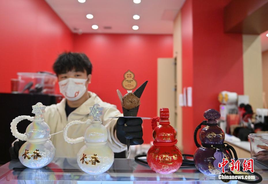 ヘルシーな中醫(yī)薬アイスはいかが？　吉林省長春市