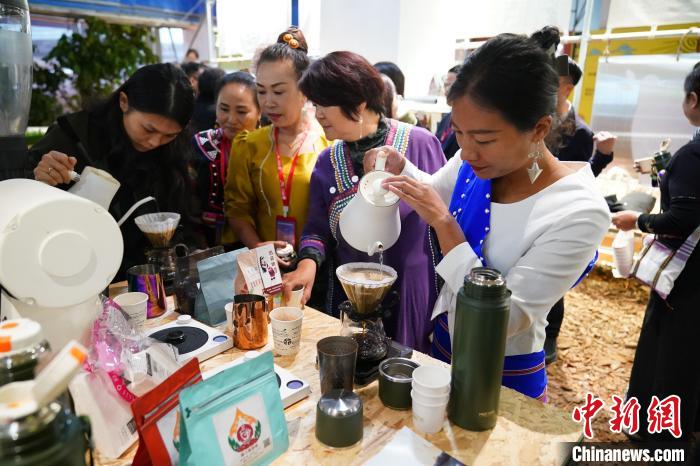 世界に漂う雲(yún)南産コーヒーの香り