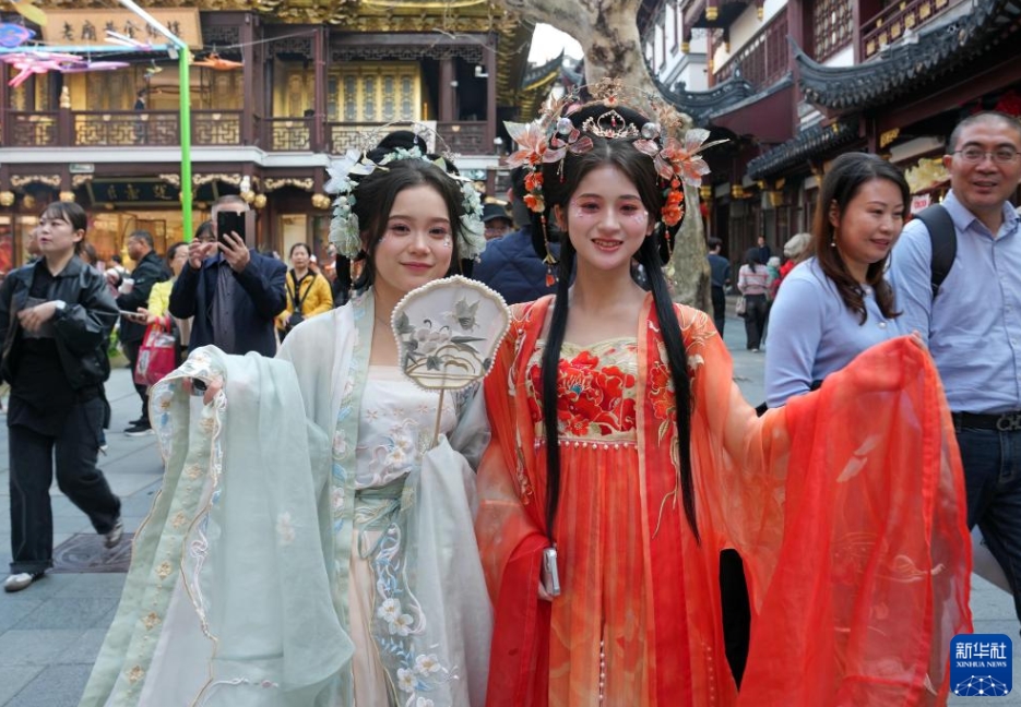 春の消費(fèi)ブームを盛り上げる「上海豫園花朝節(jié)」が開(kāi)幕