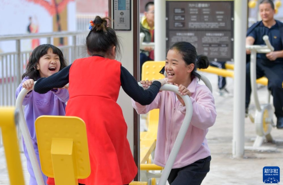 住民の文化的生活を豊かにするコミュニティ　新疆?烏魯木斉