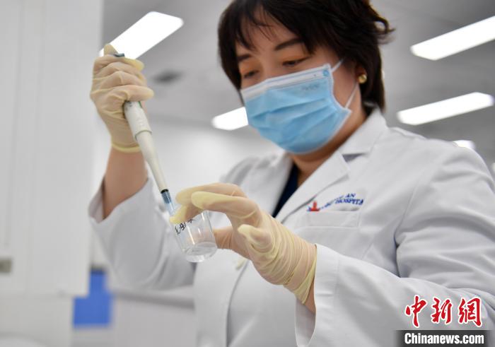 未來都市を夢見て雄安新區(qū)へ移住　河北省